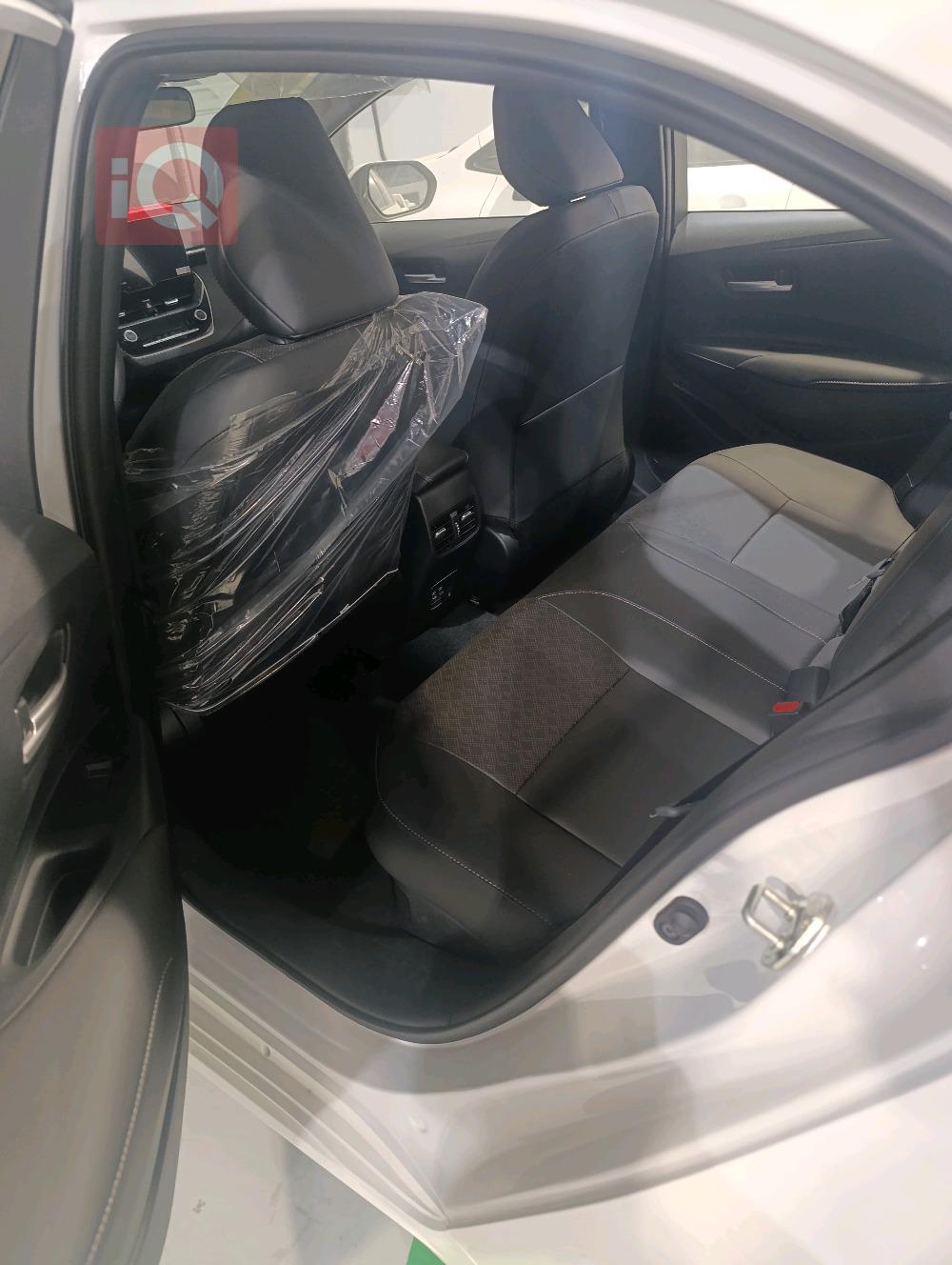 تۆیۆتا کۆرۆلا